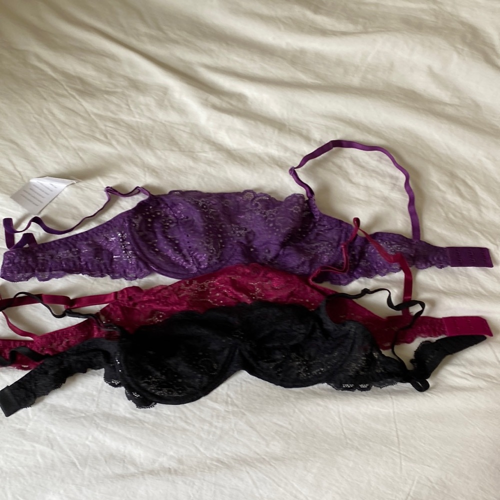 NWT Assorted Shape FX Lace Underwire Bra